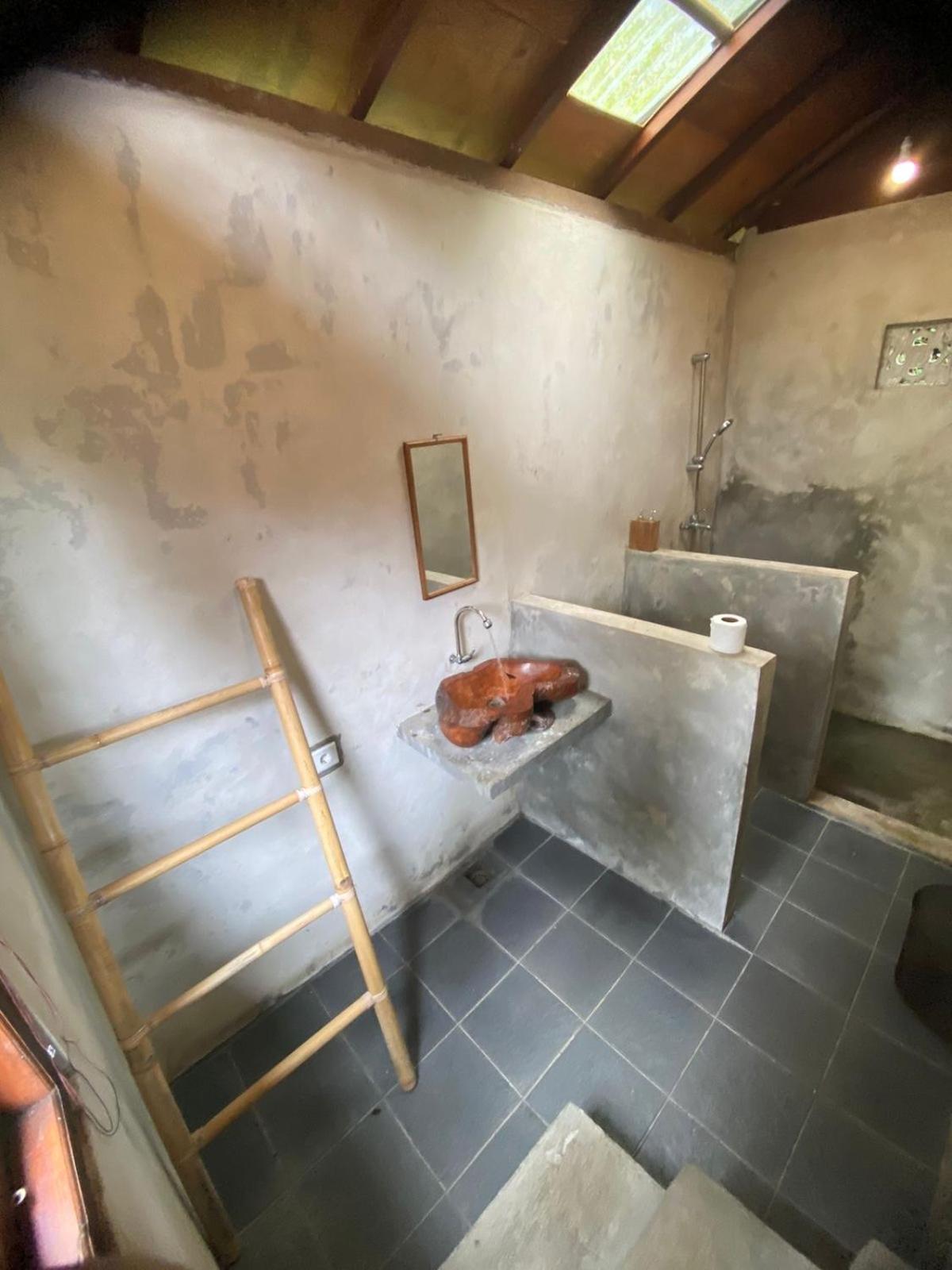 Uma D'Nyuh Homestay Singaraja Kültér fotó