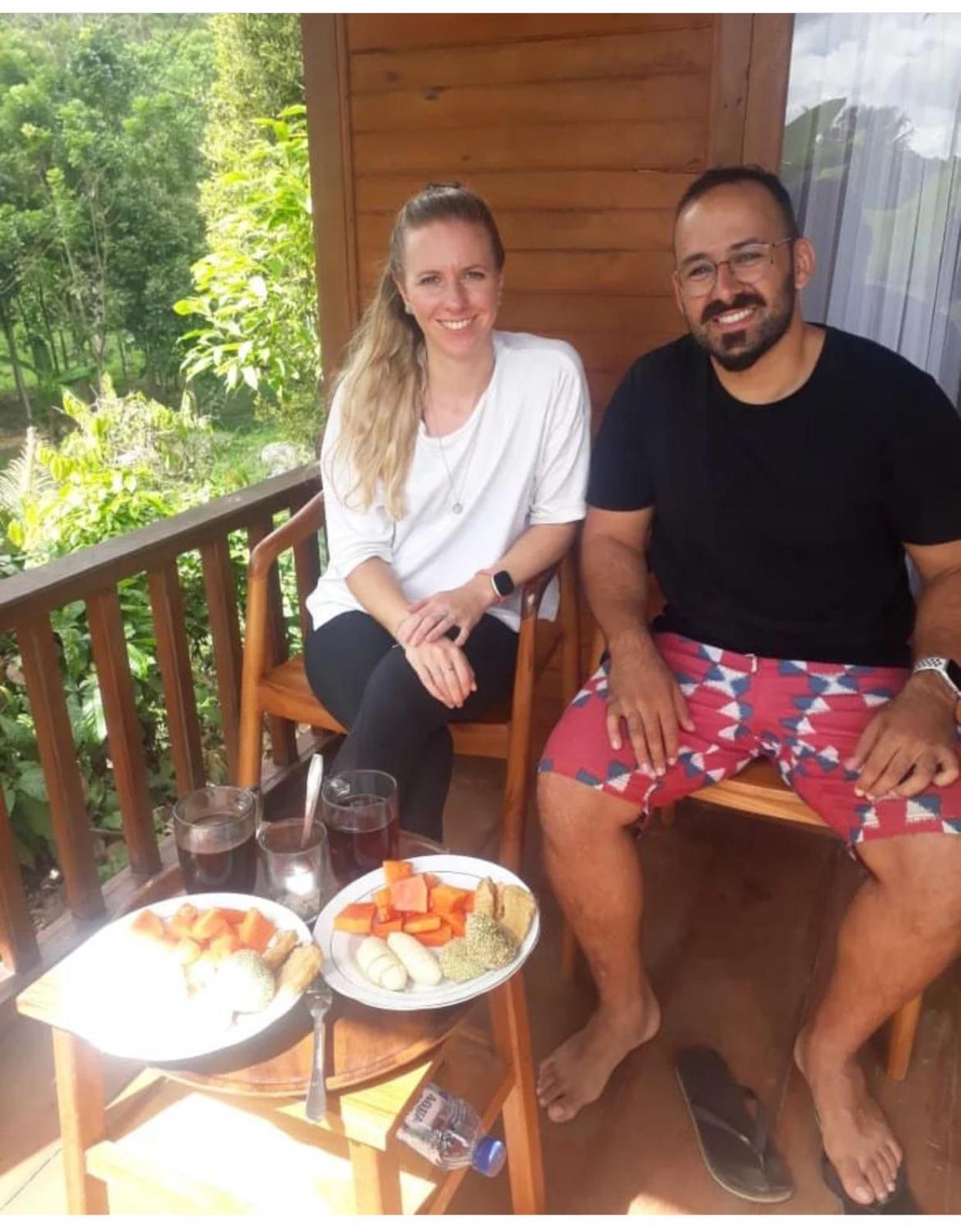 Uma D'Nyuh Homestay Singaraja Kültér fotó