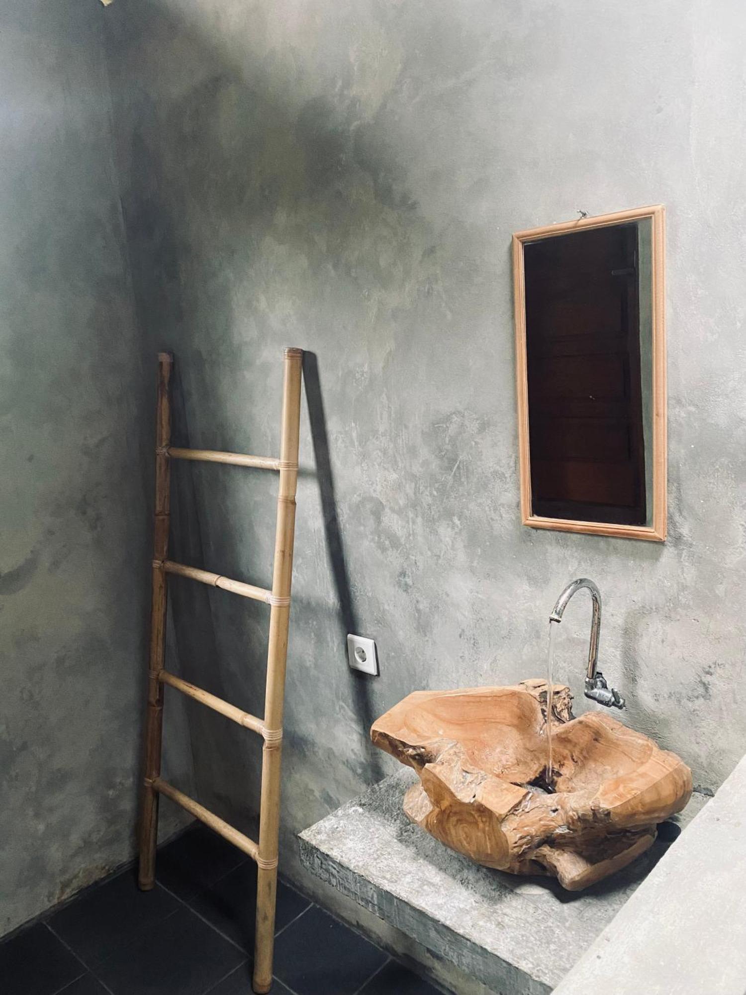 Uma D'Nyuh Homestay Singaraja Kültér fotó
